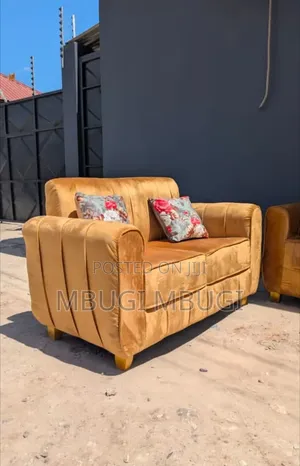 Sofa La Watu2 Full Mneso