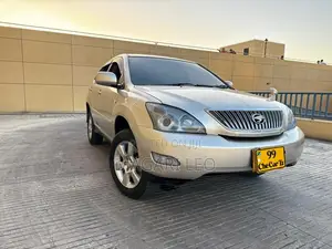 Toyota Harrier 2.4 2004 Gold