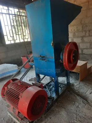 Masking Ya Kusaga Chupa