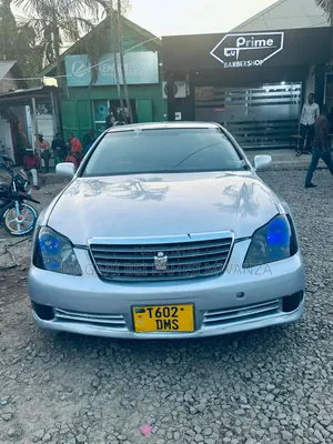Toyota Crown 2006 Silver