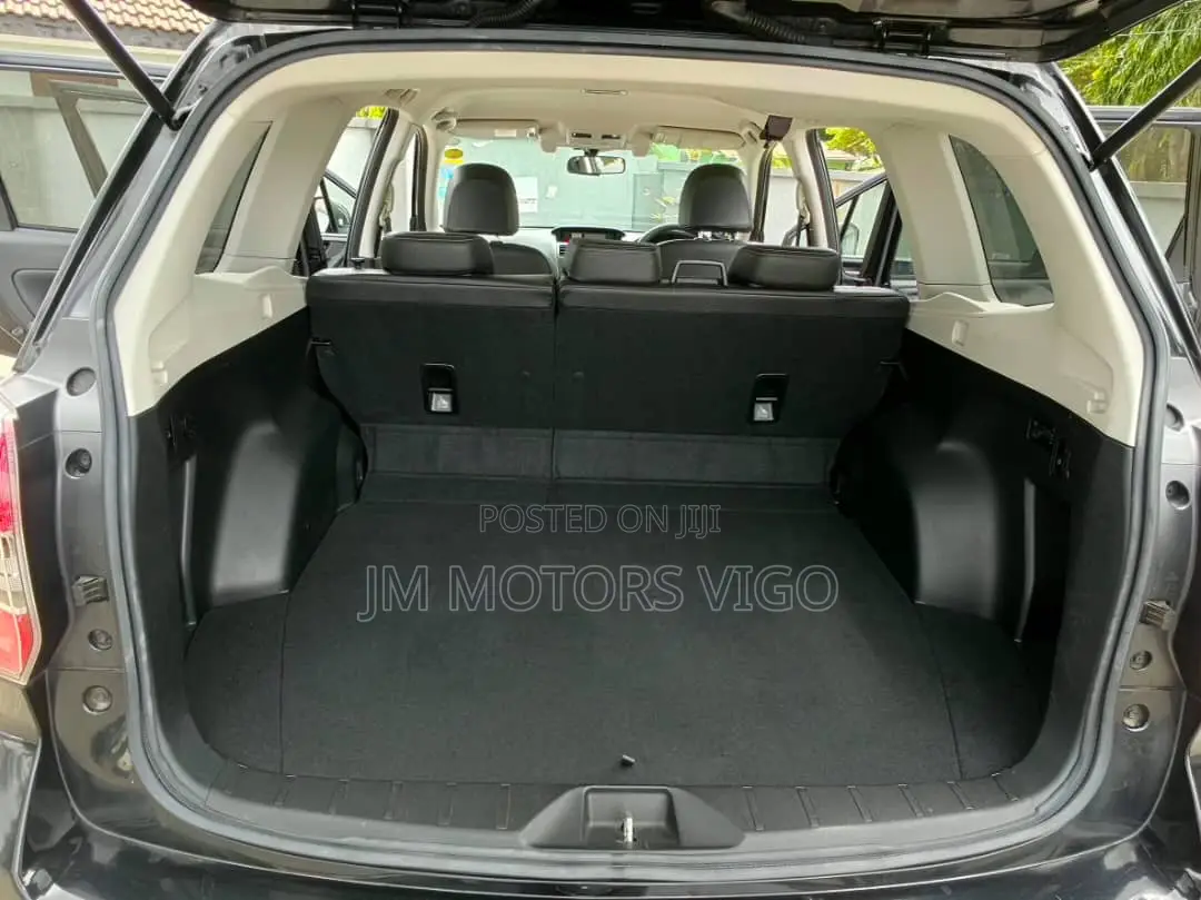 Subaru Forester 2.0XT Premium 4dr SUV AWD (2.0L 4cyl Turbo CVT) 2014 Black