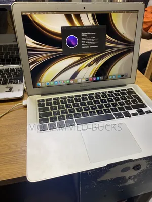 Laptop Apple MacBook Air 2015 8GB Intel Core Ultra 5 SSD 128GB