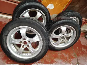 Car Rims Size 17 With Good Tyre's