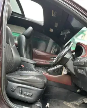 Toyota Harrier 2015 Burgundy