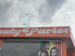Ukiwa Unahitaji Mabango Ya Biashara Tuchague Sisi Tajir