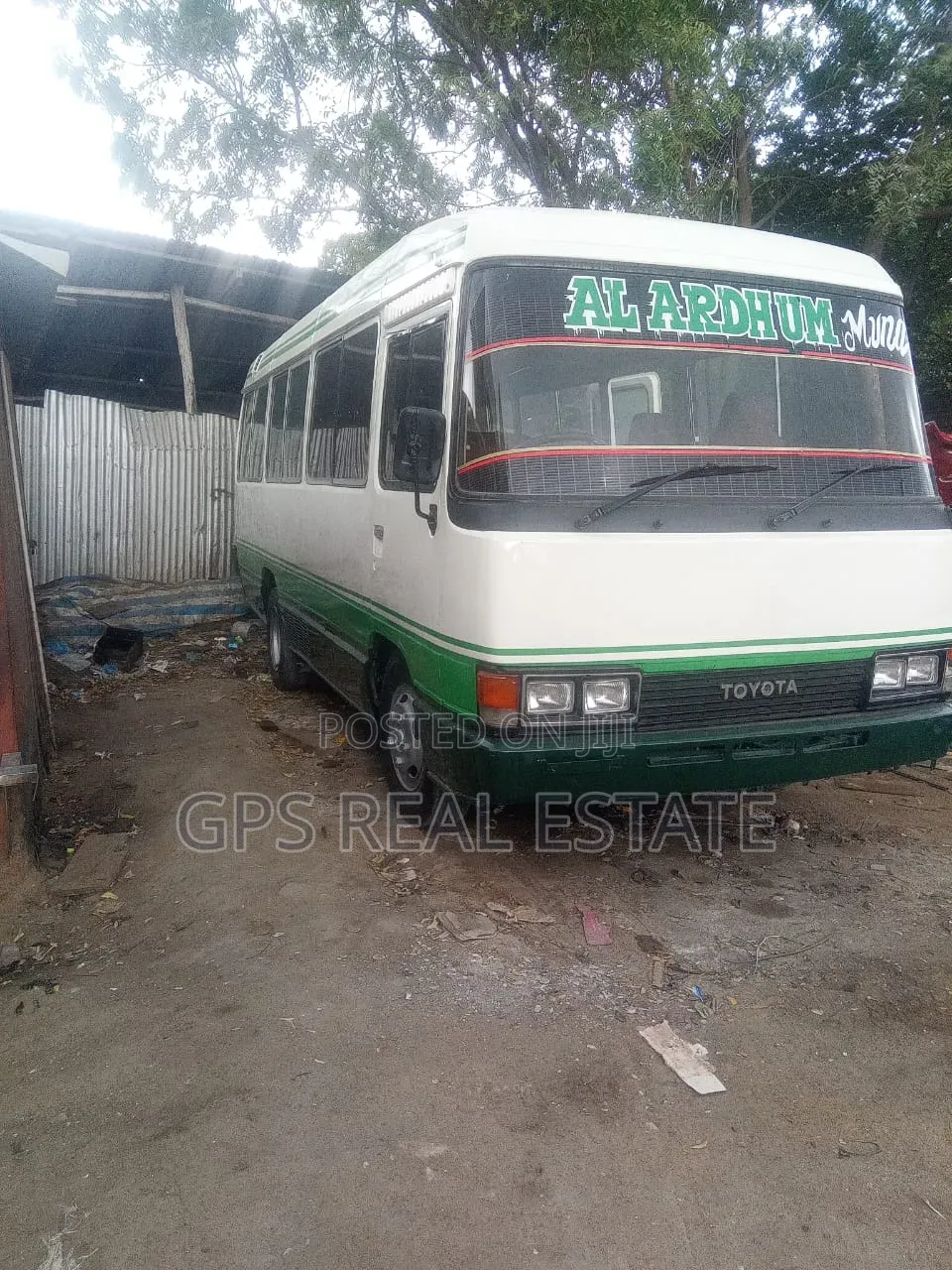 Toyota Coaster 2002 White