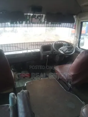 Toyota Coaster 2002 White