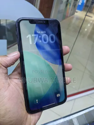Apple iPhone 11 64 GB Black