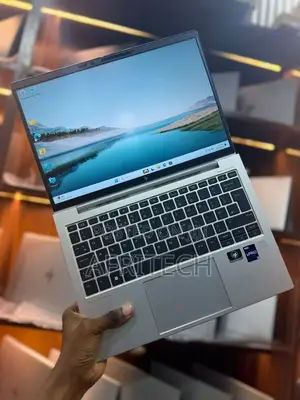 Laptop HP EliteBook 830 G9 16GB Intel Core i5 SSD 256GB