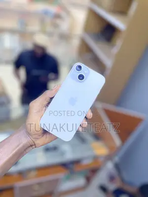 Apple iPhone 15 128 GB Blue