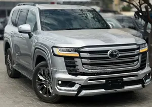 Toyota Land Cruiser 2024 Silver