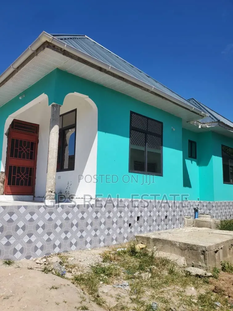 3bdrm House in Mpigi Magoe, Kinondoni for sale