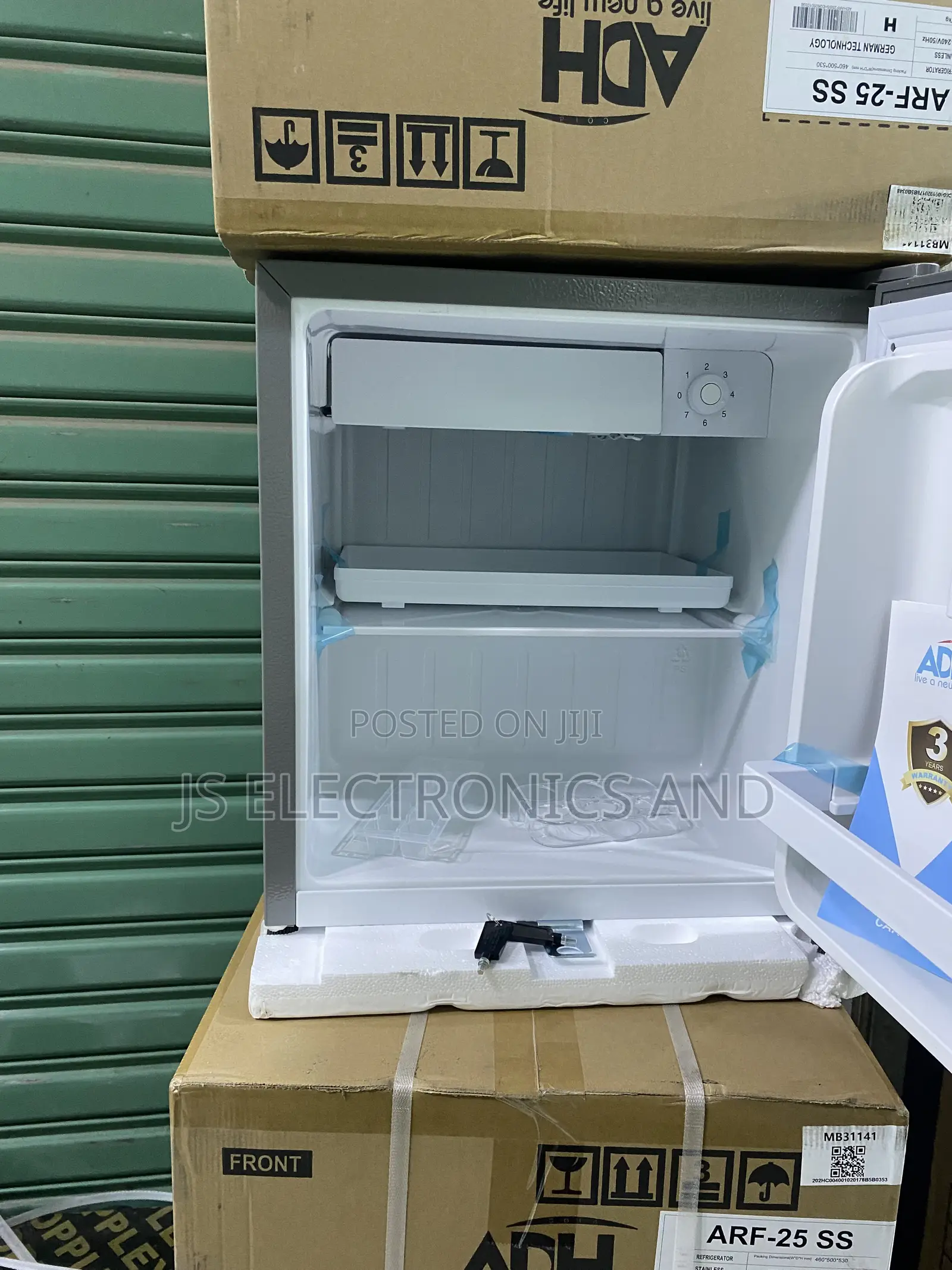 Adh Min Fridge Liter 50 Single Door Three Years Warranty