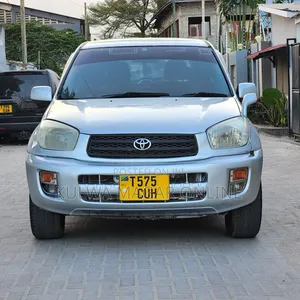 Toyota RAV4 Automatic 2003 Silver