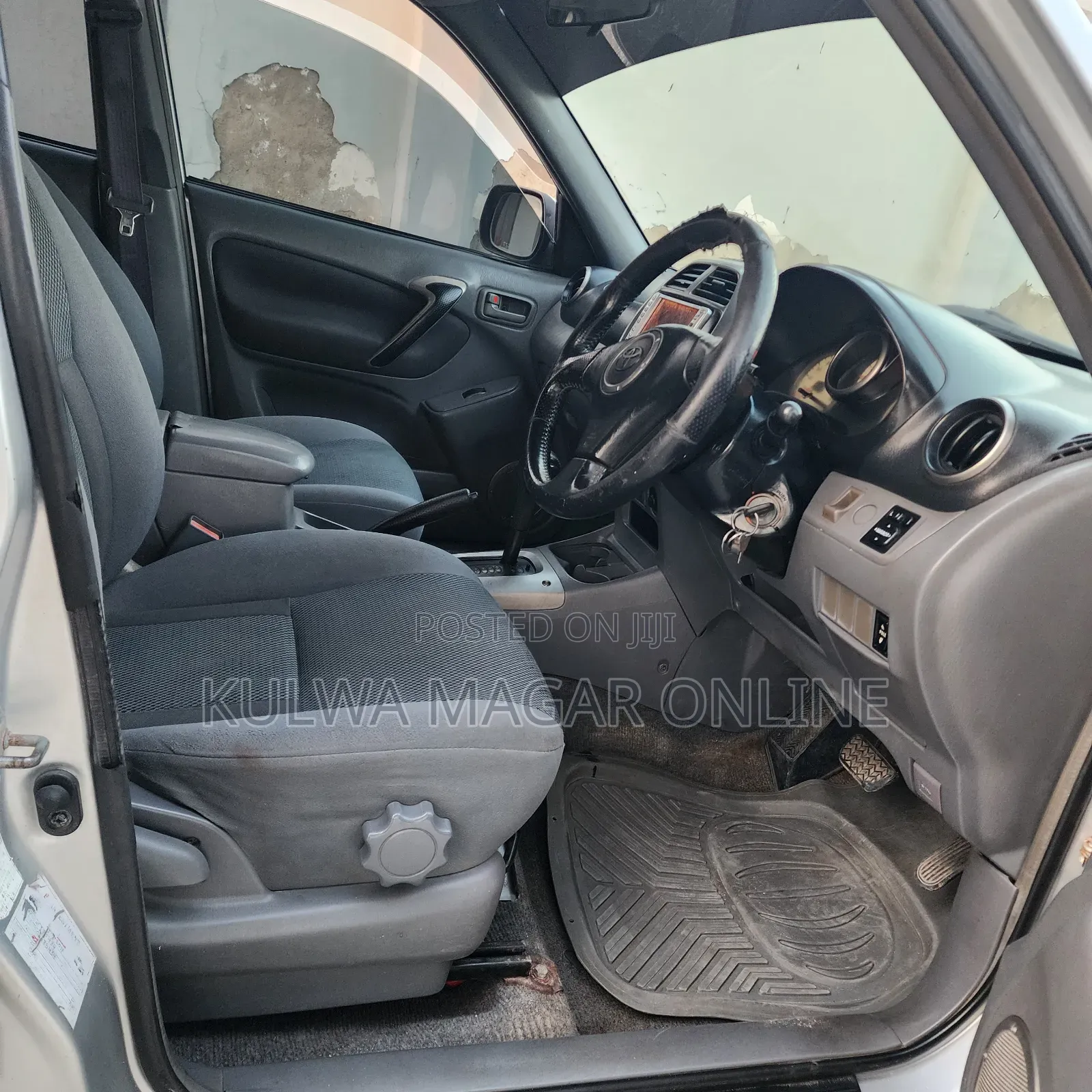 Toyota RAV4 Automatic 2003 Silver