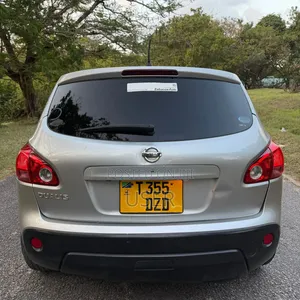 Nissan Dualis 2010 Silver