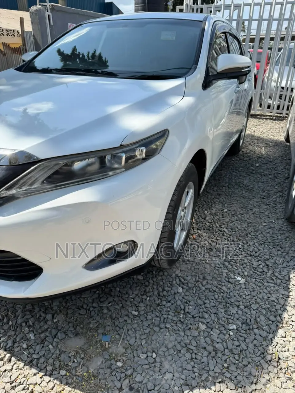 Toyota Harrier 2014 White