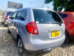 Mazda Verisa 2008 Silver