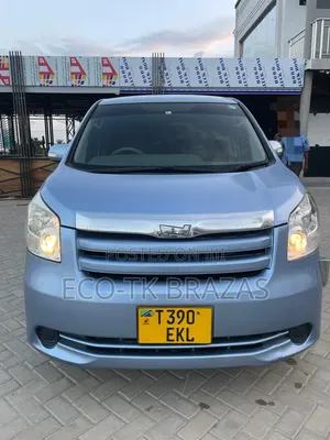 Toyota Noah 2008 Blue
