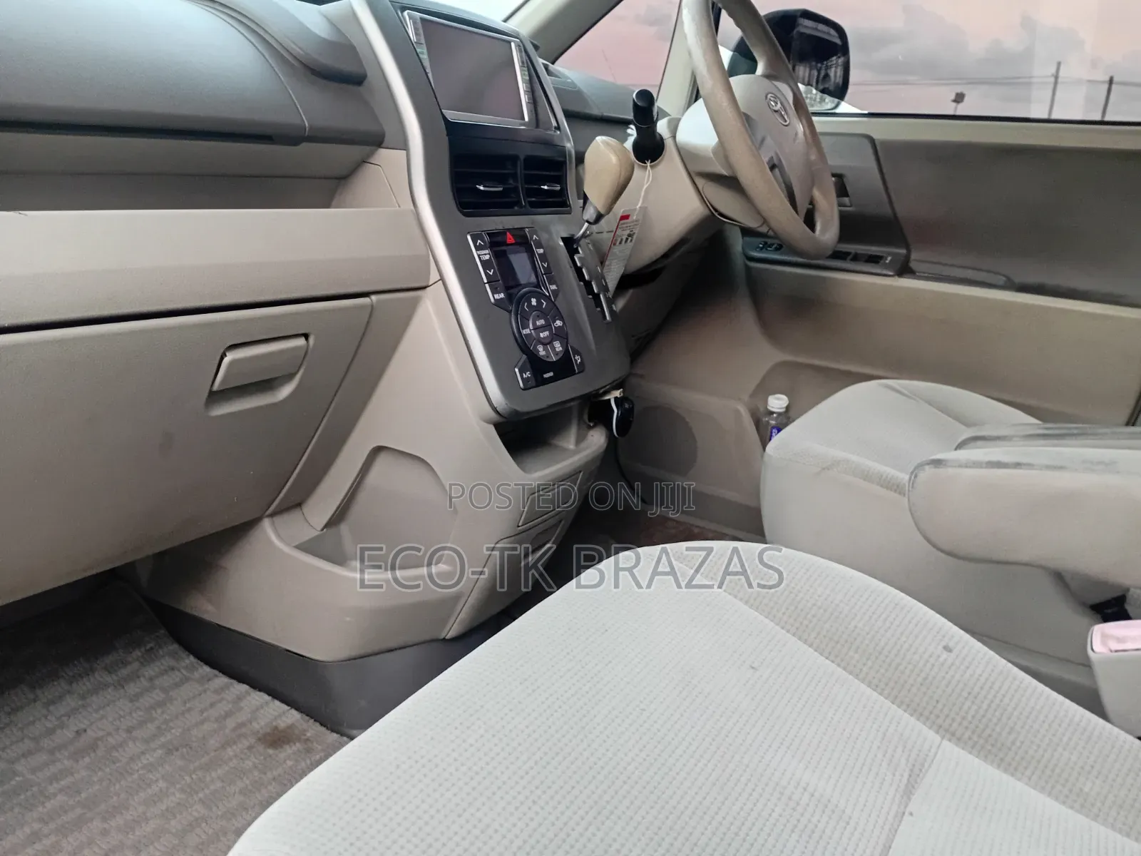 Toyota Noah 2008 Blue