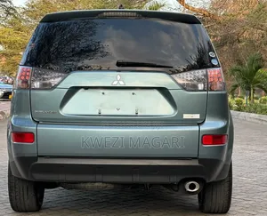 Mitsubishi Outlander 2005 Blue