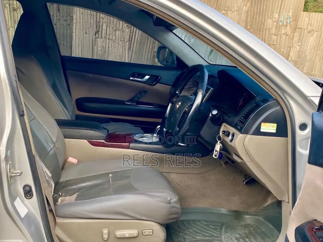 Toyota Mark X 2006 Silver