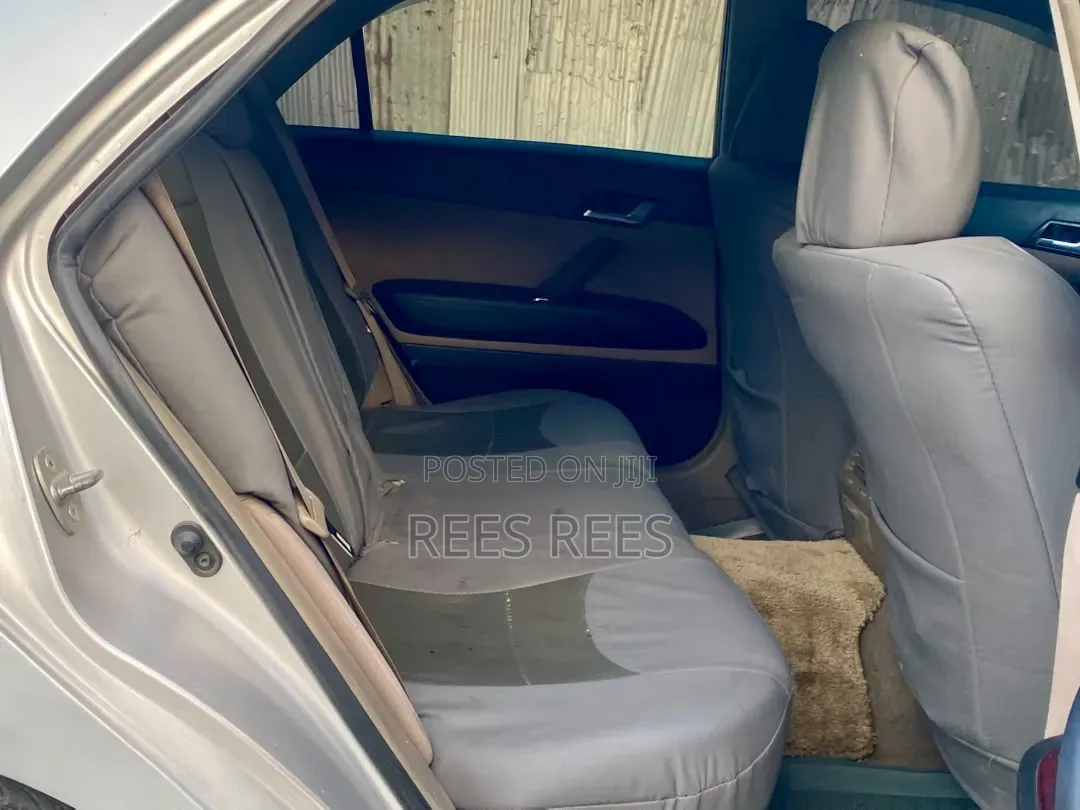Toyota Mark X 2006 Silver