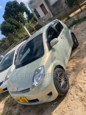 Toyota Passo 2005 Beige