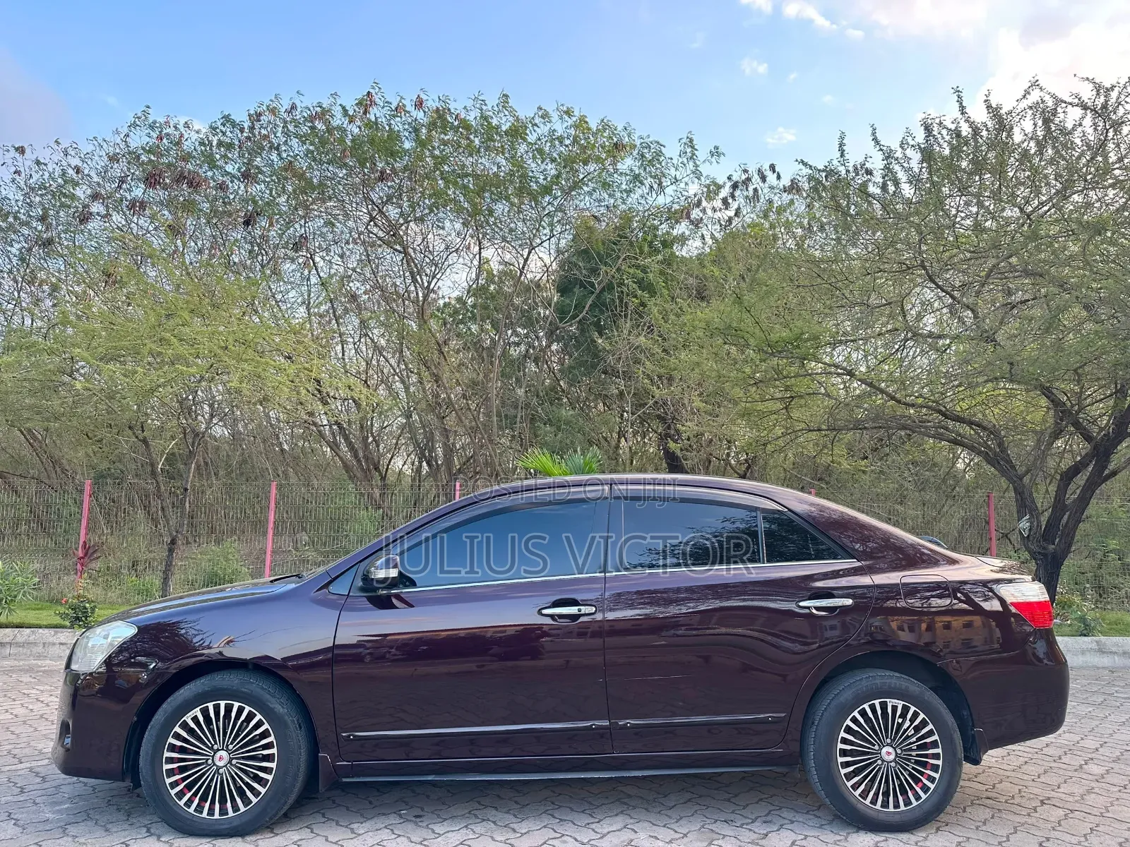 Toyota Premio 2010 Burgundy