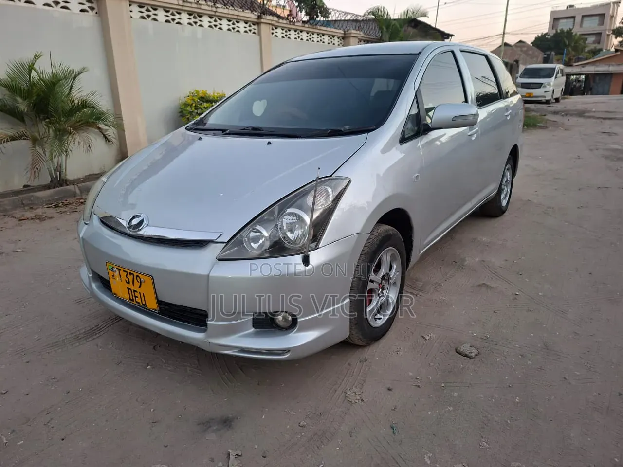Toyota Wish 2004 Silver
