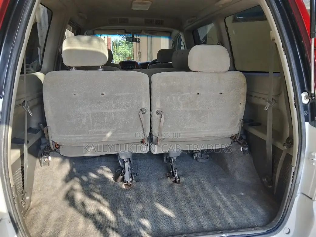 Toyota TownAce 2003 White