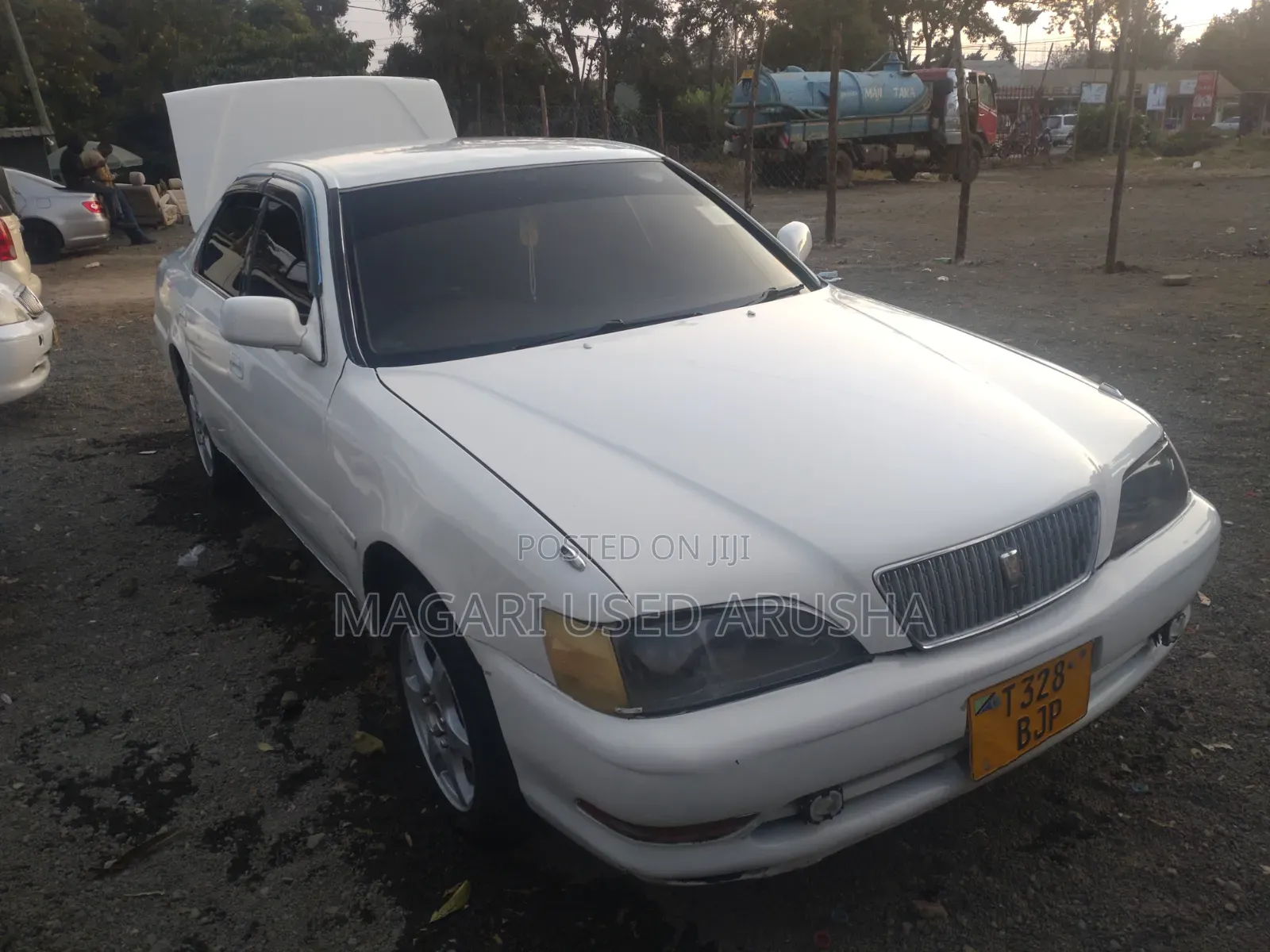 Toyota Cresta 2000 White