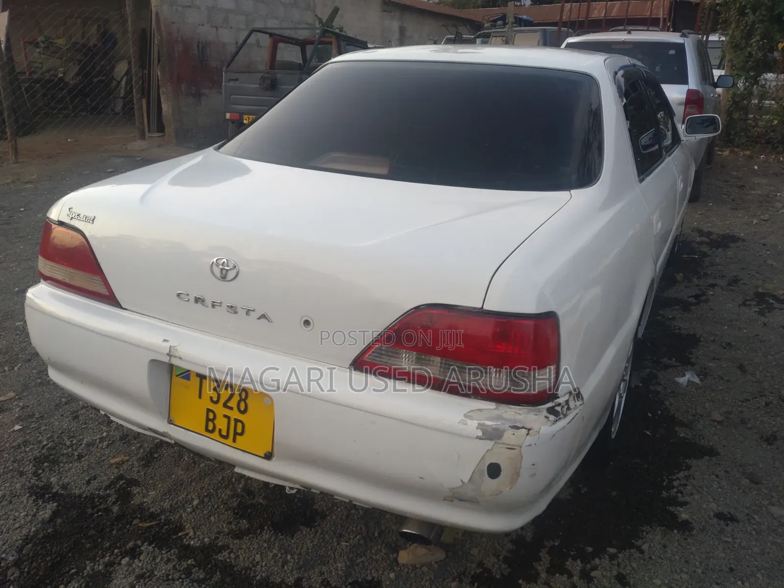 Toyota Cresta 2000 White