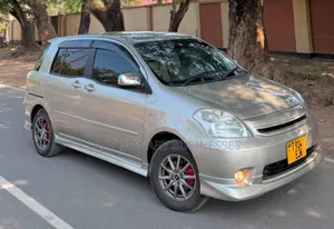Toyota Raum 1.5 FWD 2006 Beige