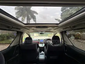 Toyota Alphard 2010 White