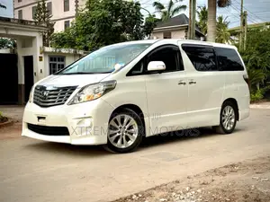 Toyota Alphard 2010 White