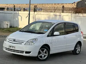 Toyota Corolla Spacio 2004 White