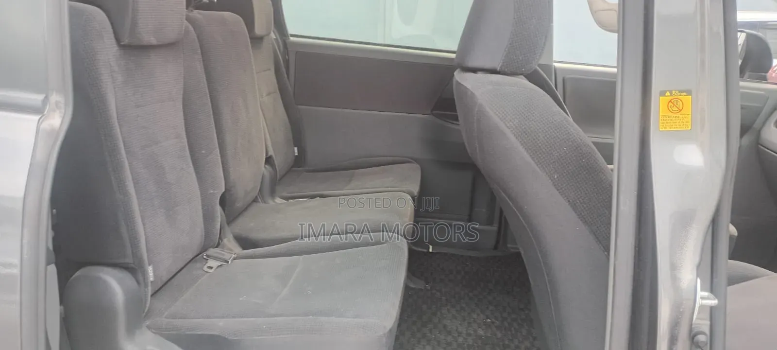 Toyota Noah 2009 Gray