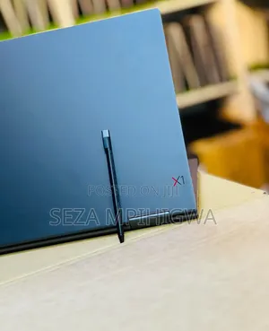 Laptop Lenovo ThinkPad X1 Yoga 16GB Intel Core i7 SSD 512GB