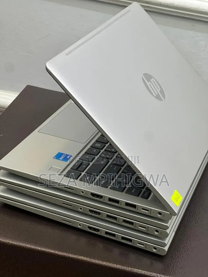 Laptop HP ProBook 440 8GB Intel Core i5 SSD 256GB