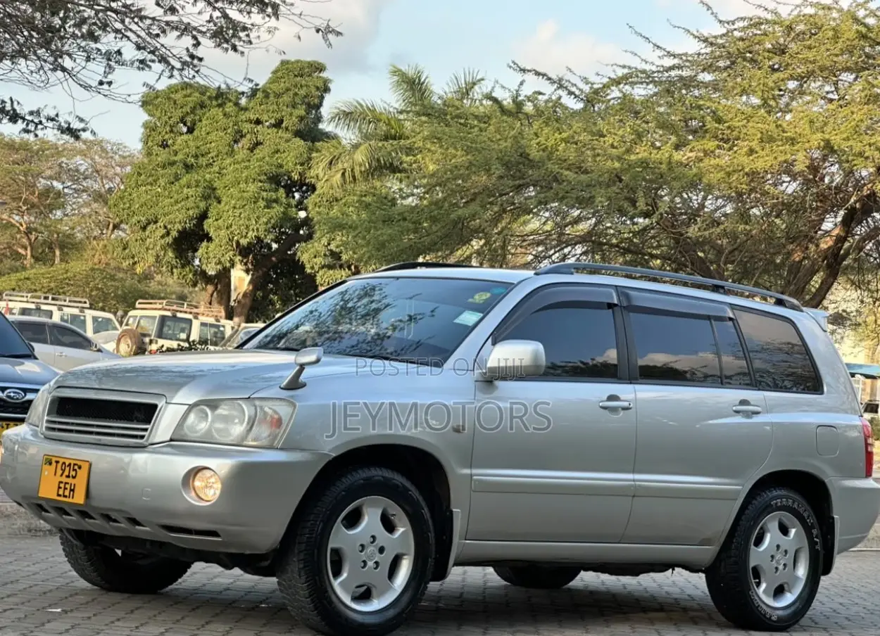 Toyota Kluger 2003 Silver