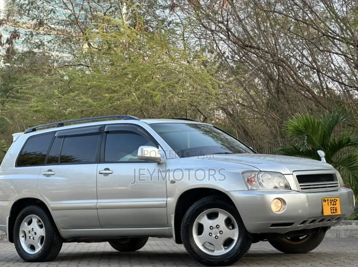 Toyota Kluger 2003 Silver