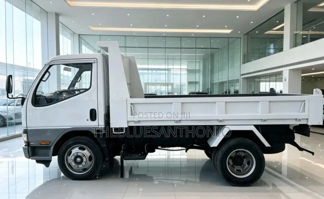 Canter Tipper With Helper on Sale