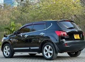 Nissan Dualis 2011 Black