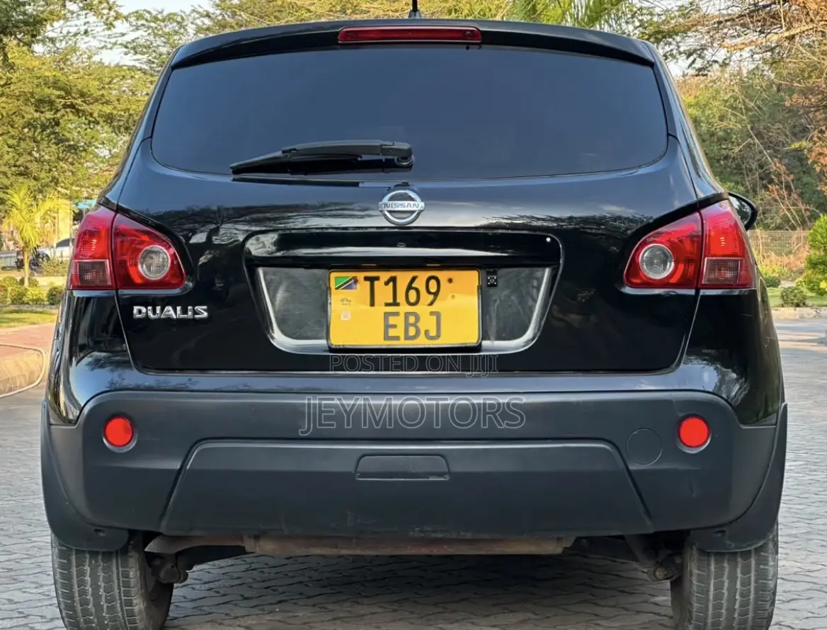 Nissan Dualis 2011 Black