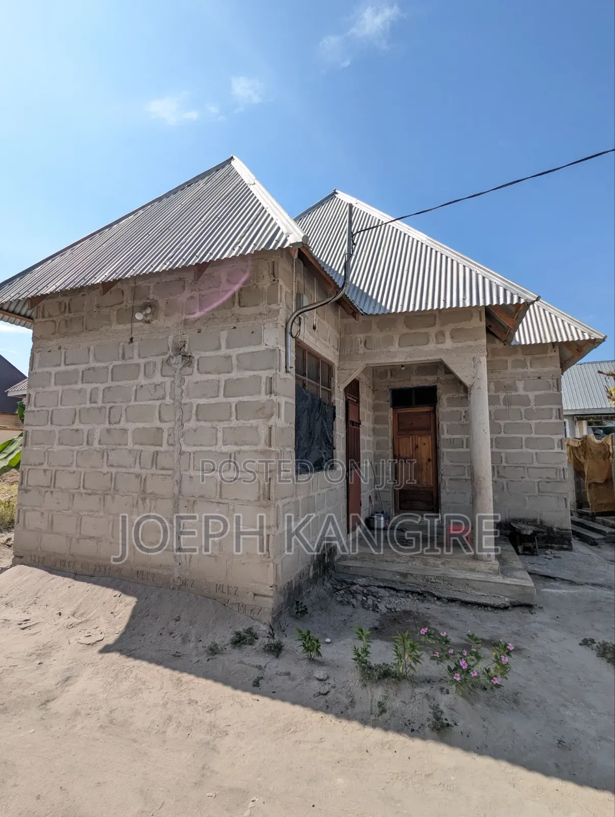 2bdrm House in Kapungu, Ukonga for sale