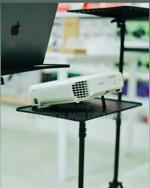 Adjustable Tripod Laptop and Projector Stand | Foldable