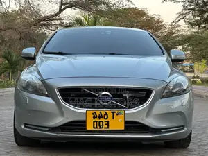 Volvo V40 2013 Silver
