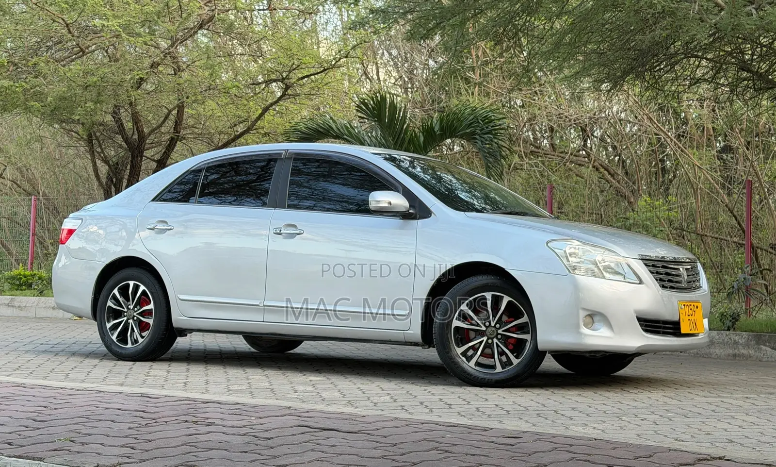 Toyota Premio 1.5 FWD 2009 Silver
