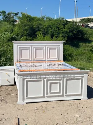Vitanda Vya Mbao 5*6 Ubungo Kijazi